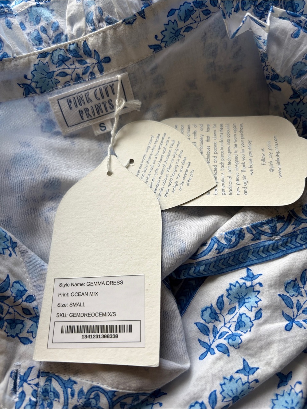 Tuckernuck Pink City Prints Gemma Dress Ocean Mix Blue White Sz S NEW - Picture 12 of 15